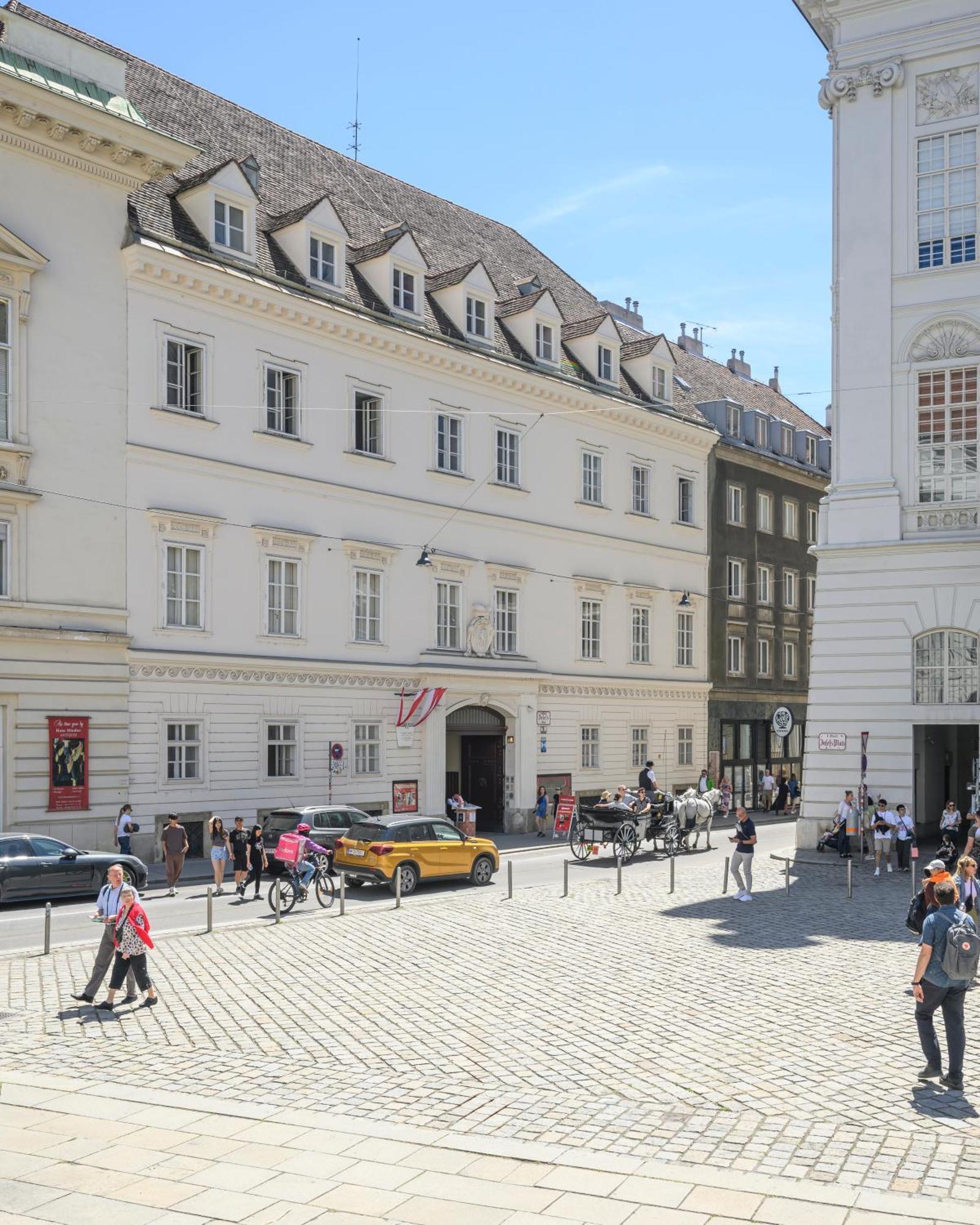 Elegance Palais Palffy Apartments Vienna Exterior photo