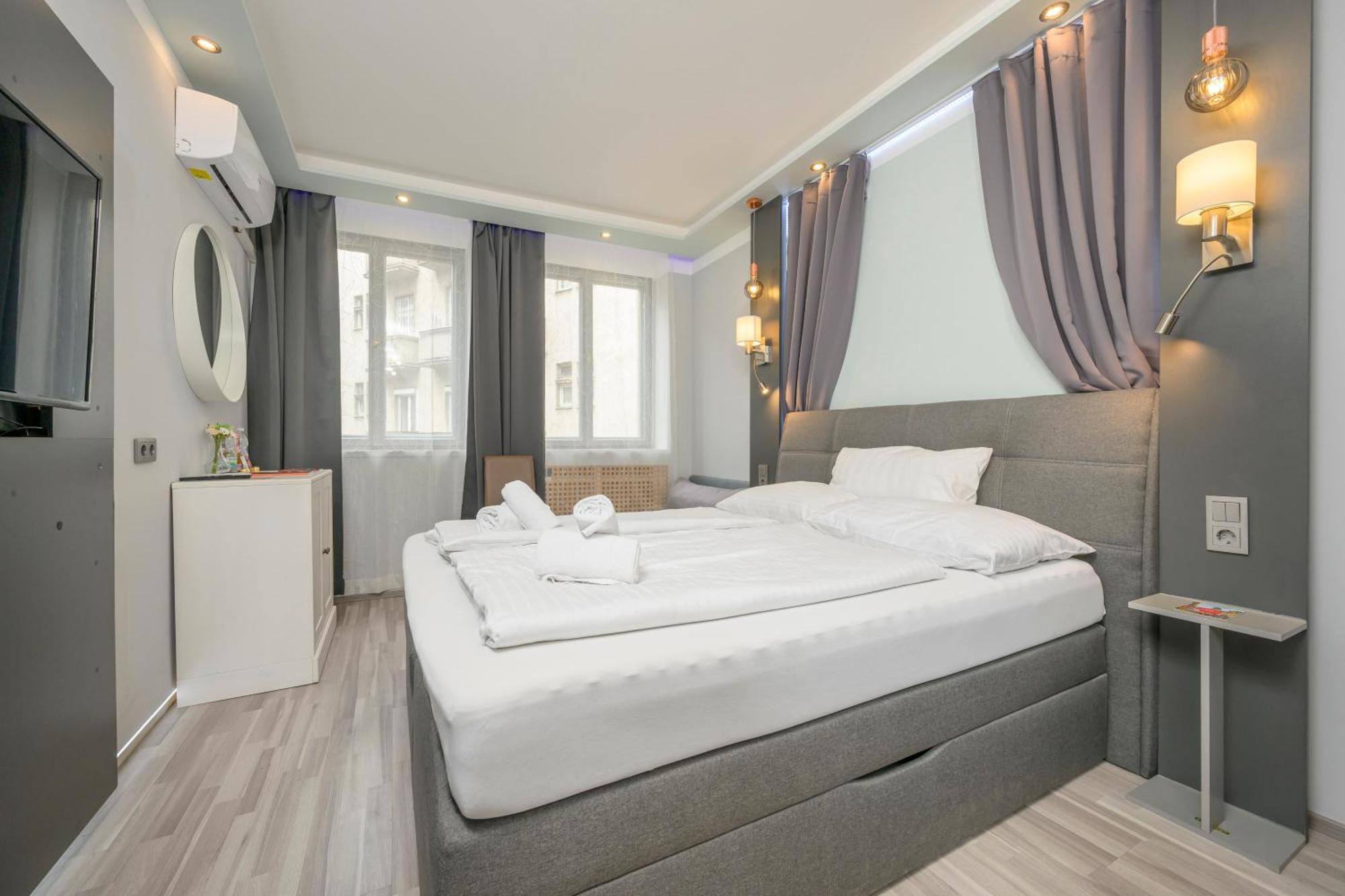 Elegance Palais Palffy Apartments Vienna Exterior photo