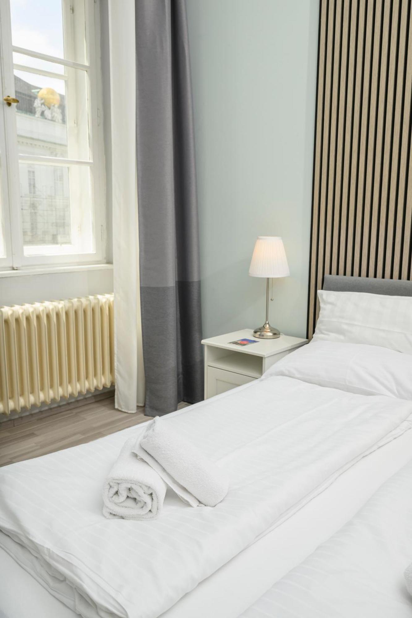 Elegance Palais Palffy Apartments Vienna Exterior photo
