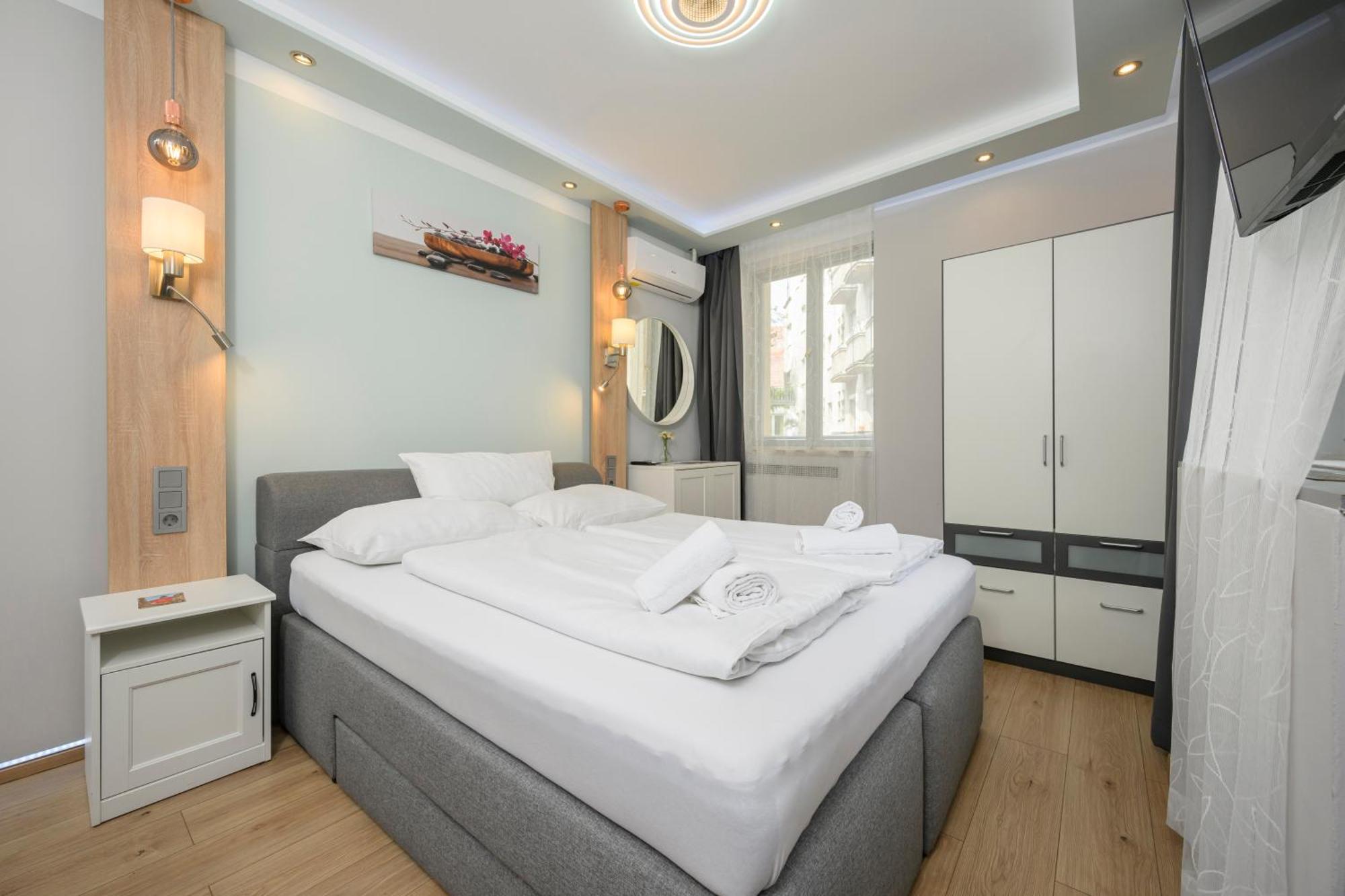 Elegance Palais Palffy Apartments Vienna Exterior photo